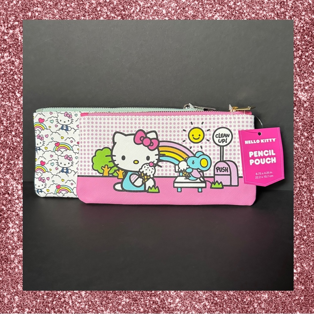Set of two Hello Kitty pencil pouches with zipper closures🎀